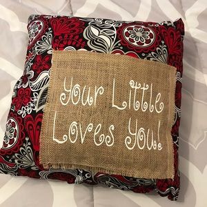 Decorative pillow